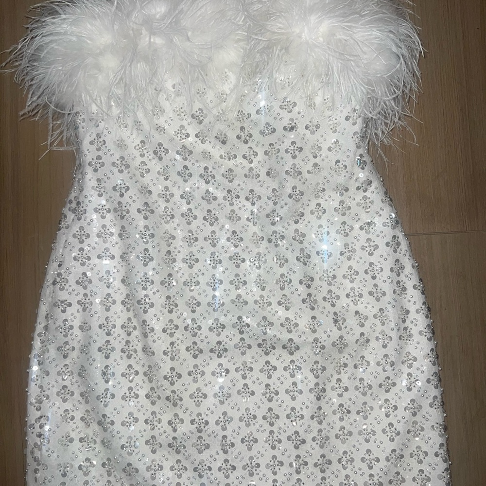 NADINE MERABI White Feather-Trim Mini Dress with Silver Sequin Pattern
